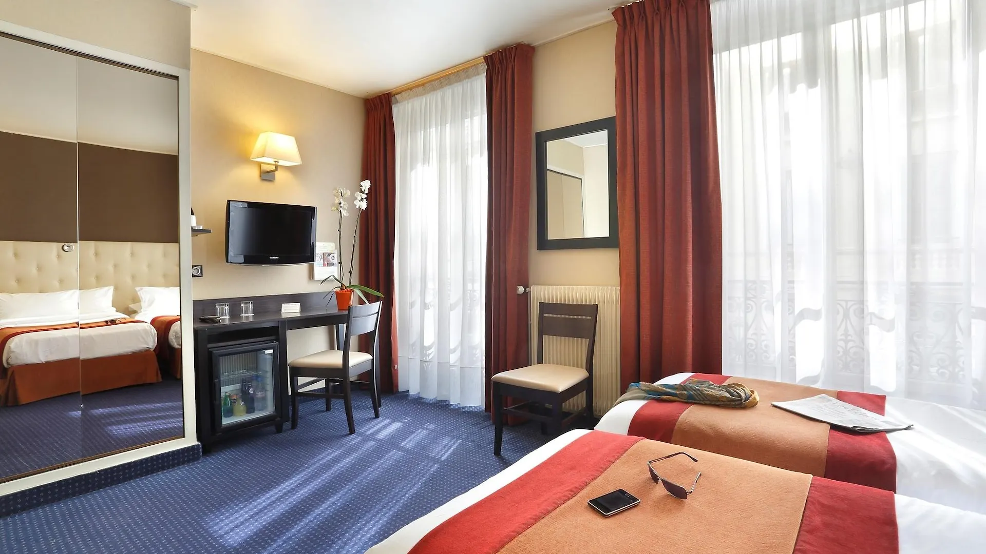 Paix Republique Hotel